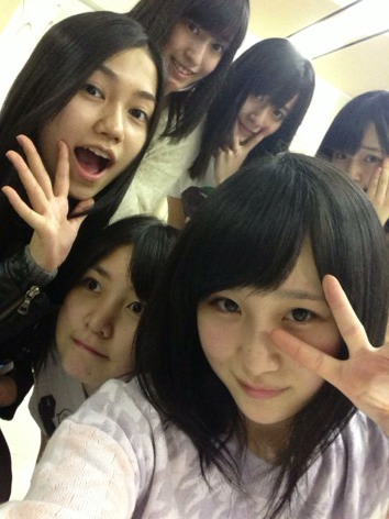 via 高橋朱里 2013/12/01 G+