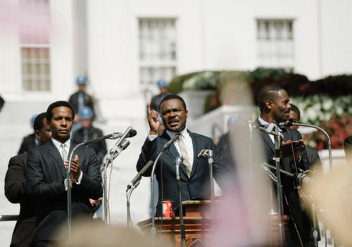 srocq:  entertainingtheidea:   New images, a clip and a featurette (after the jump) from Ava DuVernay’s acclaimed Selma, starring David Oyelowo as Dr.Martin Luther King Jr. alongside Tom Wilkinson, Carmen Ejogo, Tim Roth, Oprah Winfrey, Giovanni