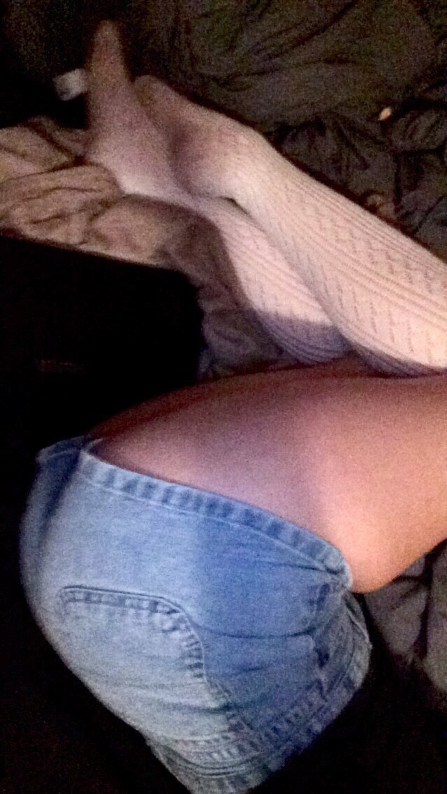 ouija-winners:  My feet got a lil dirty today😒