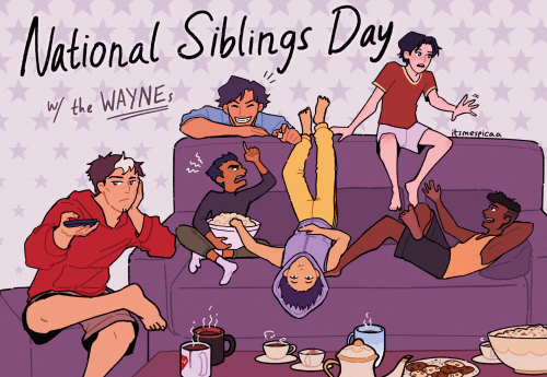 itsmespicaa: Just siblings being sibs in the Wayne Household :DSo apparently April 10 was National S