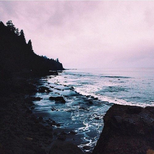folklifestyle:  Photo by @samuelelkins #liveauthentic #livefolk 
