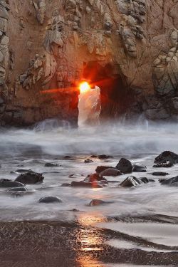 expression-venusia:  Pfeiffer Beach, Big