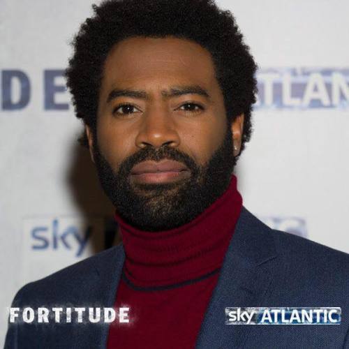 Porn Pics knitflick:  Nicholas Pinnock   