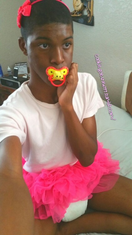 cookiegoesrawrrr:  littlebabydavy:  cookiegoesrawrrr:  bibandsexual:  cookiegoesrawrrr:  littlebabydavy:  cookiegoesrawrrr:  lico-fox:  cookiegoesrawrrr:  Princess 😄🎀  Prettiest princess there ever was    *blushies* thank you 😄💕  Super pretty