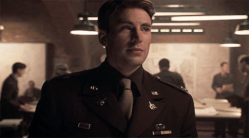 captainsamerica: #the prettiest captain // captain america: the first avenger (2011)