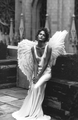aleworldaddict:‘Angel’  Amber Valletta by Peter Lindbergh for Harper’s Bazaar US December 1993
