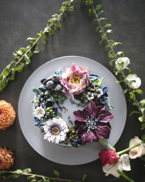 culturenlifestyle: Stunning Buttercream Floral Cakes That Are Way Too Beautiful to Eat by Seoul-Base