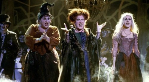 Kathy Najimy, Bette Midler, and Sarah Jessica Parker in Hocus Pocus (1993)