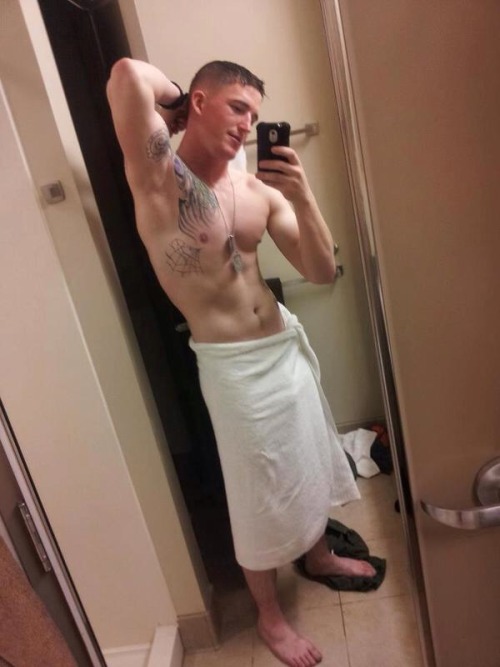 straightrealmen:  tradiesandchavs:  Hot hunks in towels!!!  Follow this blog guys!!!