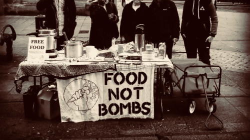 solarpunkwobbly: solarpunkwobbly: solarpunkwobbly: FNB Dundee Food Not Bombs Handbook Food Not Bombs