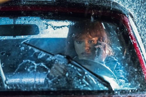 Your sneak peek at Rihanna as Marion Crane in tonight’s Bates Motel