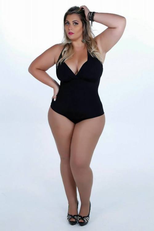 plusness:  Aline Mansur (BRA). Miss Plus Size Carioca 2015 y mi futura esposa.IG: @alinemansur