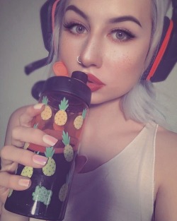 mouthypill:  Wine is a sippy cup is how I