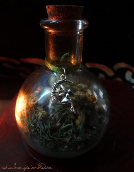natural-magics:Jenna’s Prosperity BottleBottle and jar spells are my favorite and this one is easy, 