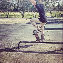 Ain&rsquo;t jus posing out here #TheHundreds #Element #FsBoardSlide #NikeSB  (at Sergeant J.R. Hatch Park)