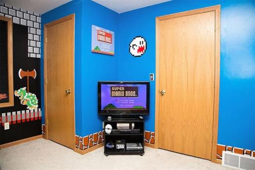brain-food:  Reddit user Dustin Carpenter has a daughter who requested a Mario Bros themed room. So thats what he gave her. Best dad of the year? Best dad forever.  