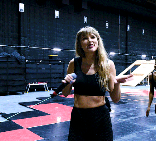 Taylor Swift - I Can Do It With A Broken Heart