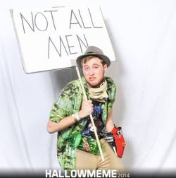 awesomeringerud:  ryanhatesthis:  Last night, I came in 2nd in Hallowmeme&rsquo;s costume contest. My costume was: Every Man On The Internet.  Not EVERY man. 
