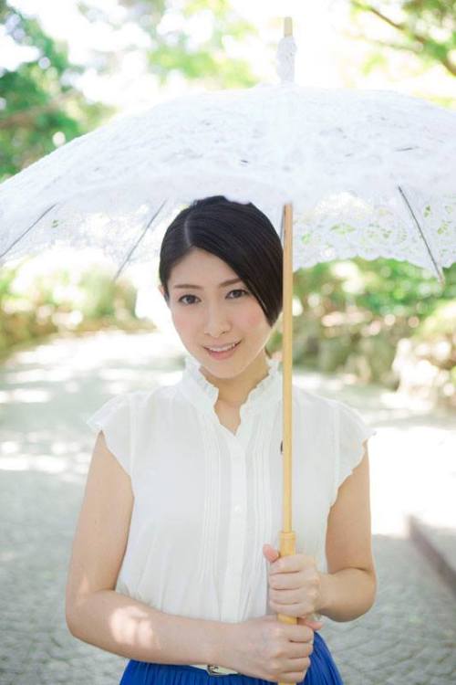 aquar1on:  Minori Chihara 10th Anniversary Artist… - Minori Chihara 10th Anniversary Artist Book “Love Letter” | Facebook