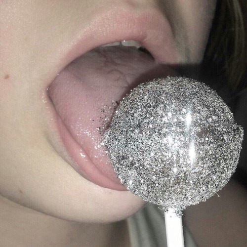 teenfuckingspirit:  Instagram