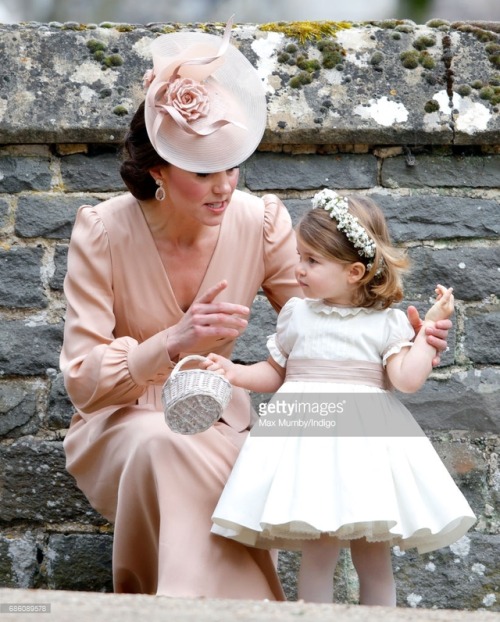 Posted : tinamotta.tumblr.comFonte : Getty Image - Catherine, Duchess of Cambridge and Princess Char