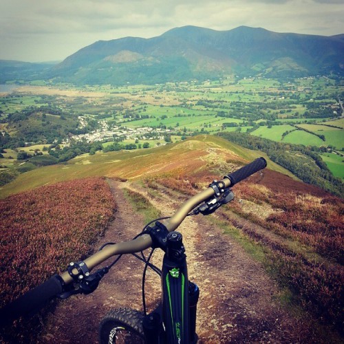 thempac:  Found a new trail. #lakedistrict #mtb #keswick #lapierre #mountainbike #cumbria #england