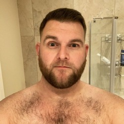 drew-bear84:Awesome night out with Matteh and Gavin! Ready for bed already as have a busy day ahead of me tomorrow!   #gay #gaybear #gaymodel #model #modellife #haircut #fresh #freshcut #bearsofinstagram #bear #beard #freshtrim #selfie #hairy #hairygay