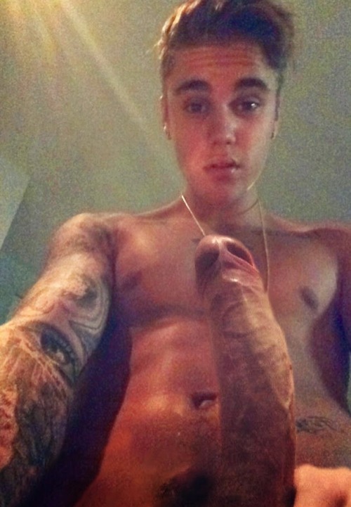 celebrixxxtiez:  Mr. Bieber