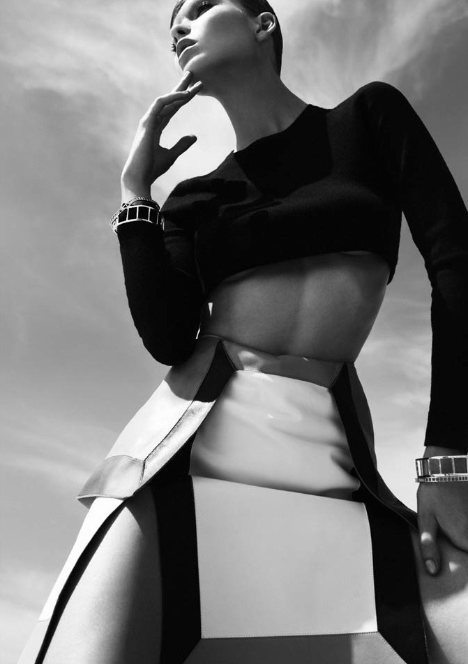 opaqueglitter:  Anastasia Kolganova for Harper’s Bazaar Latin America June 2013