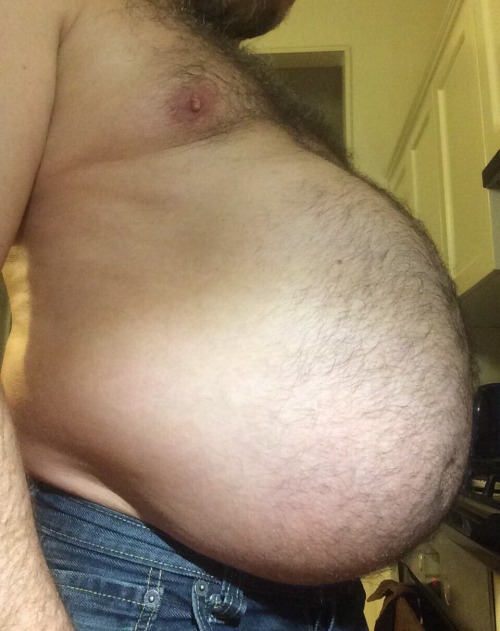 fatguyworld:  bellycraze:I’m such a lazy porn pictures