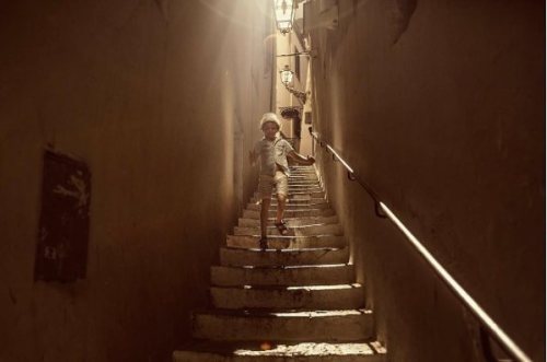 featureshoot:  Today, we will devote the day to spotlighting the work of #Kiev photographer Tania Ruda (@tania_ruda_photo), who explains of her muses, her children, “I’m so inspired about how natural they are in everything they are doing. I wish they