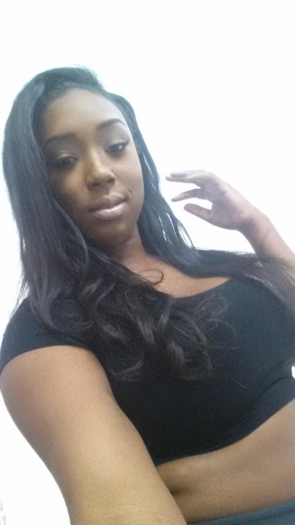 curtflirt509:  She is beautiful!! I would love to taste!!