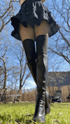 sinfulbiscuit:take me on a date in the park onlyfanswishlist