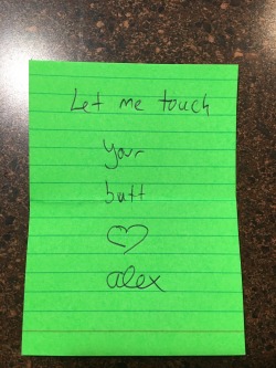 kink-me:  She’s so romantic!  Love notes