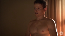 boycaps:  Shirtless Will Estes in “Blue