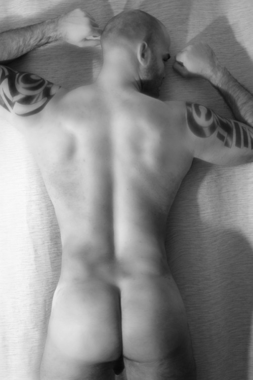 hot4hairy:  Gio Dell  H O T 4 H A I R Y  Tumblr |  Tumblr Ask |  Twitter Email | Archive  | Follow HAIR HAIR EVERYWHERE! 