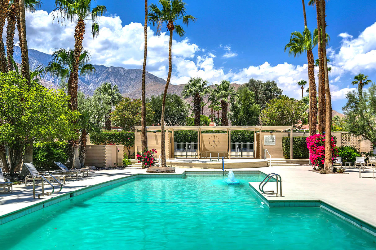 Palm Springs & Beyond — My absolute favorite homes & townhomes for sale ...