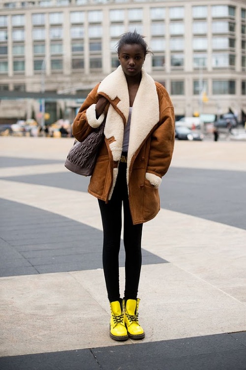 neuillusion:    NEU ILLUSION -  The fashionista’s playground   