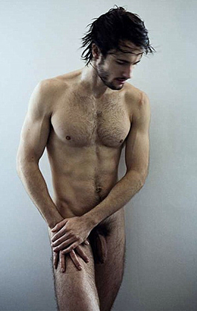 cuddlyuk-gay:    I generally reblog pics of guys with varying degrees of hair, if you want to check out some of the others, go to: http://cuddlyuk-gay.tumblr.com  