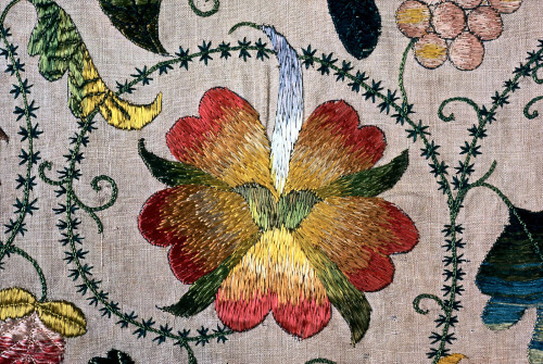 heaveninawildflower:Curtain (early 17th century). English.Silk embroidery on linen.Image and text co