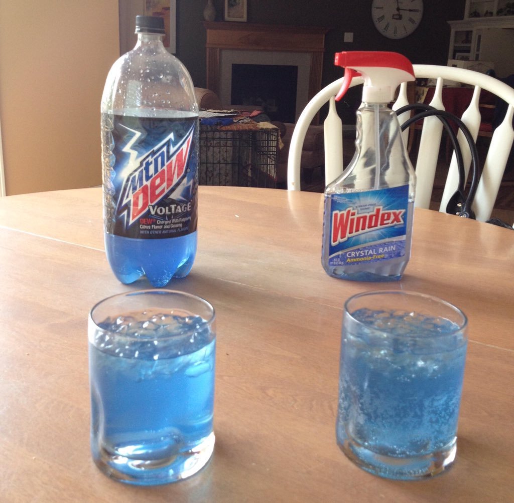 cr-familiar-faces: cr-familiar-faces:  5n4k3c47h3dr4l:  Windex isn’t carbonated 