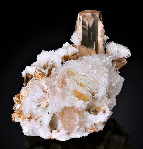 Golden Topaz with Muscovite and Cleavelandite - Dassu, Braldu Valley, Skardu District, Baltistan, Gi