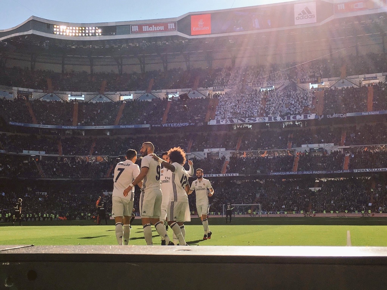 cogntve:
“Zidane’s Real Madrid just equalled the ALL-TIME longest undefeated run in the HISTORY of all Spanish clubs [39 matches].
”