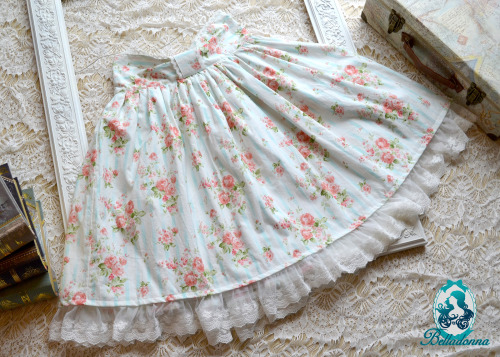  Sweet Rosy Stripe SkirtThis skirt is made with a sweet rose fabric with white lace details. It fe