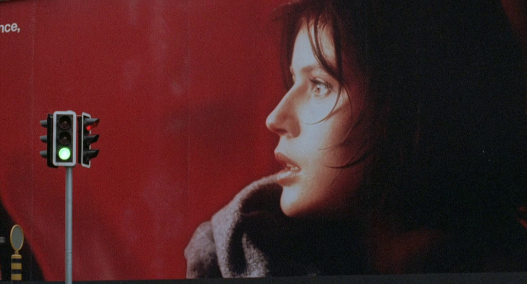 asleepycompany:  Three Colours: Red (dir. Krzysztof Kieslowski, 1994)