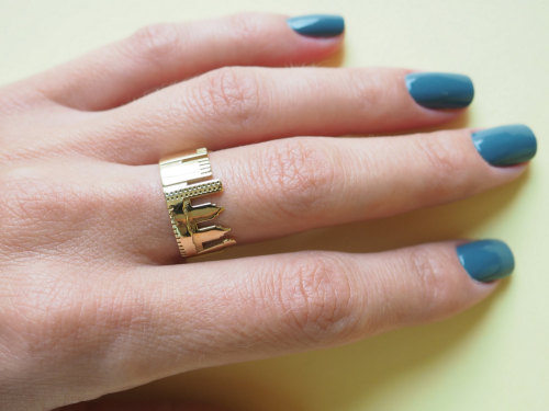 sosuperawesome:City skyline rings by Shekhtwoman on Etsy