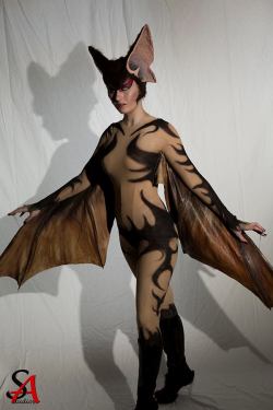 cosplay-gamers:  Bloody Roar 2 Jenny the Bat Cosplay by Maikaleigh @ DeviantArt