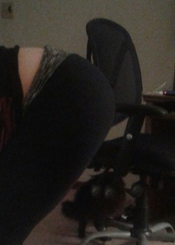 Caught my wife bending over in tights.