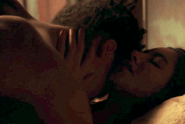 damnthosewords:The Bold Type 2x01 - Kadena Kisses