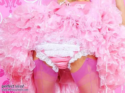 loving-julia-valentina: Follow us at Julia’s Daddy & Sissy Julia